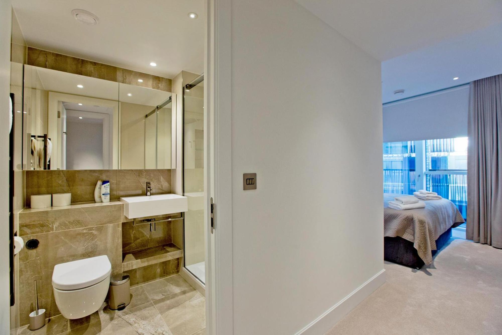 Fabulous Westfield 2 Bed Apartamento